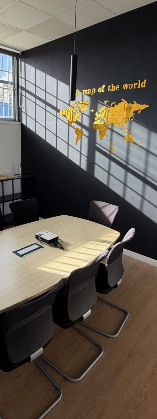 LG Cowork Space - Sala de Reuniões